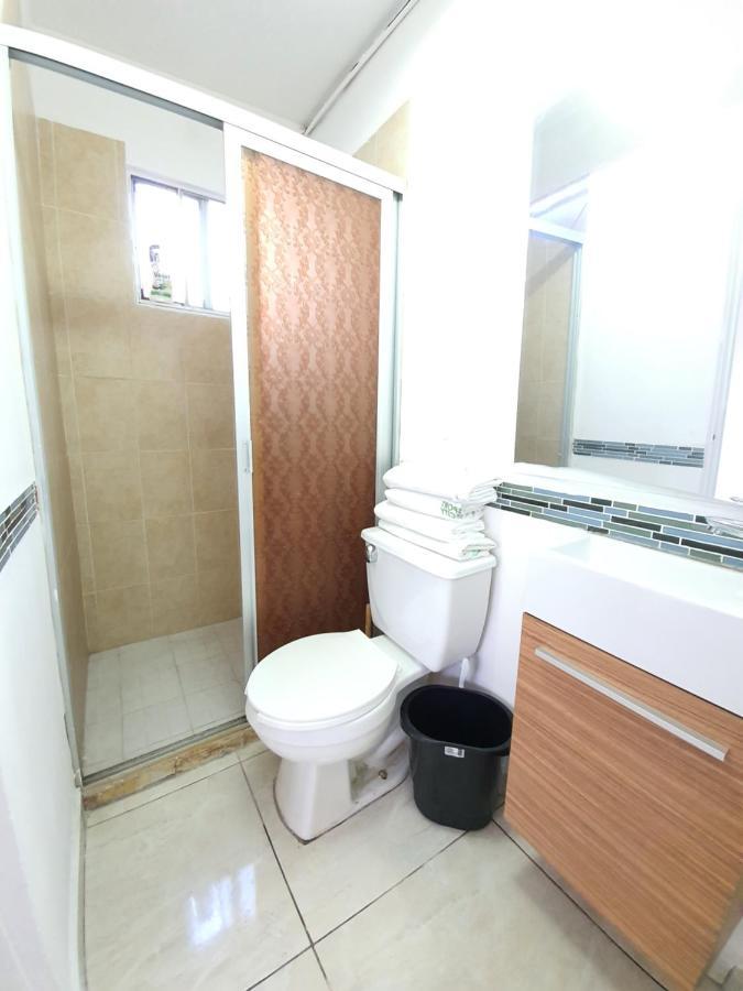 テミスコ Casa Tecateca 2-4 Px, Jacuzzi Privado Climatizadoヴィラ エクステリア 写真